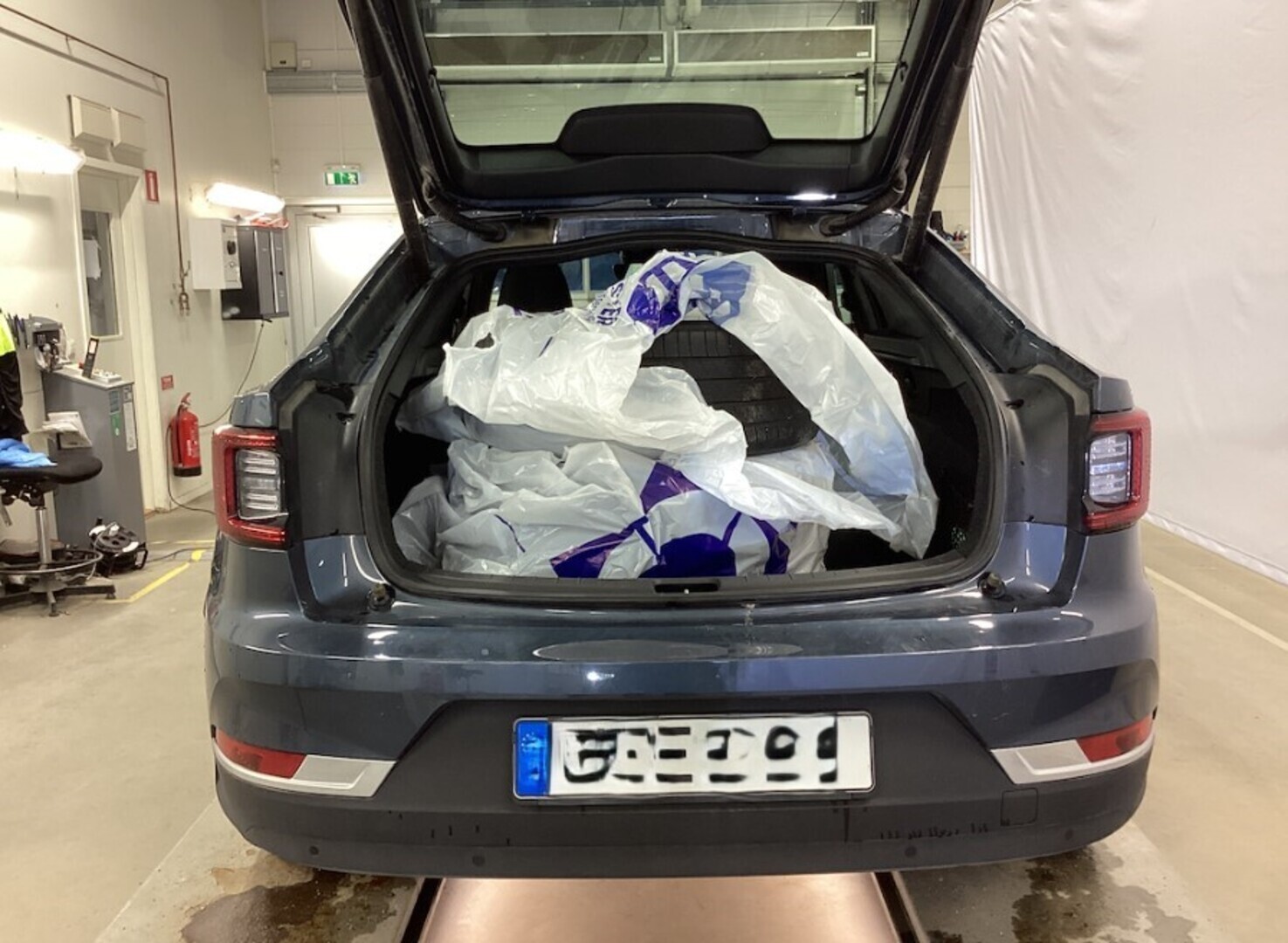 POLESTAR 2 2023