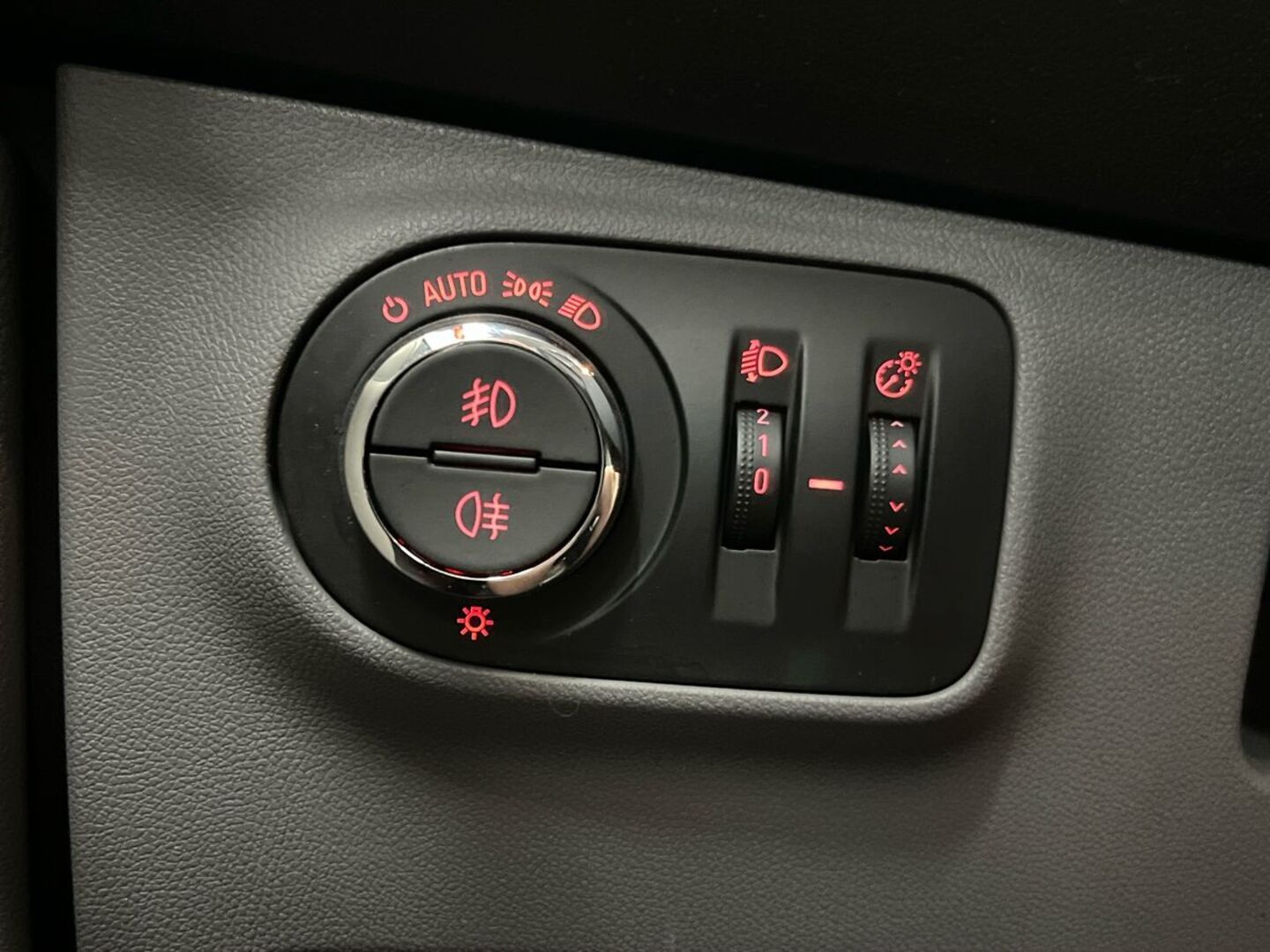 OPEL Corsa 2015