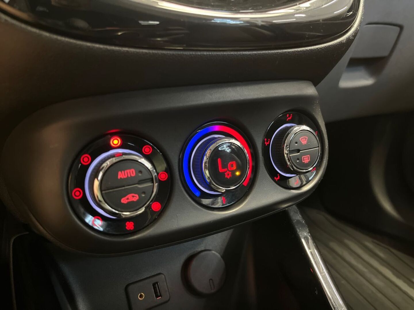OPEL Corsa 2015