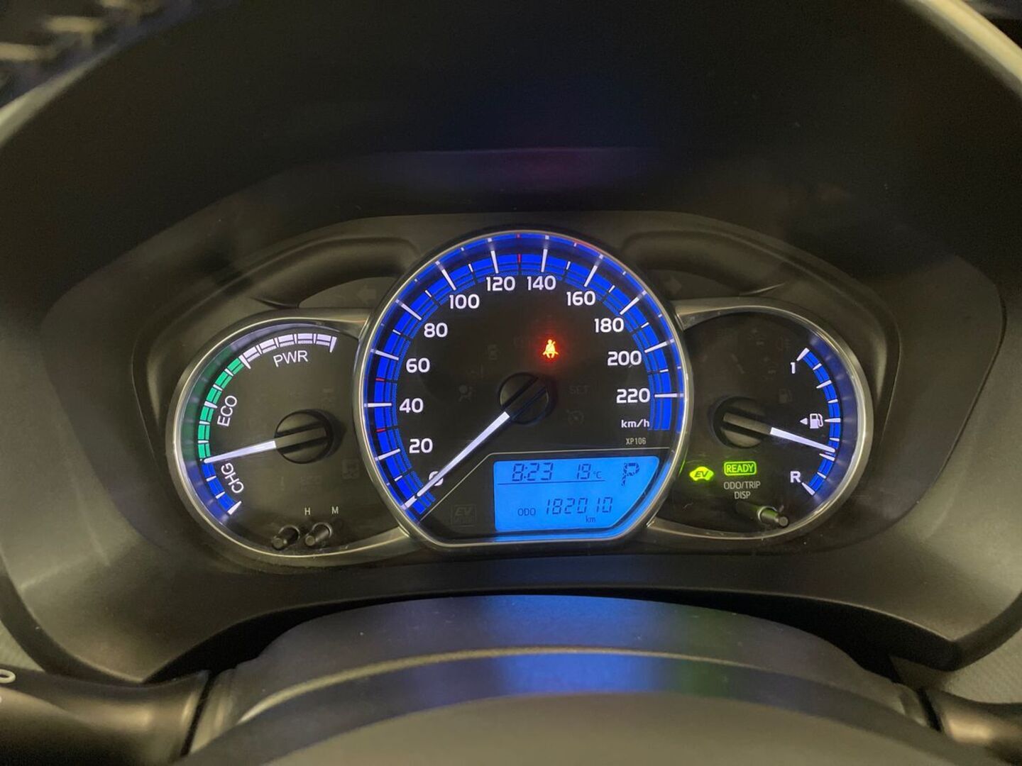 TOYOTA Yaris 2015