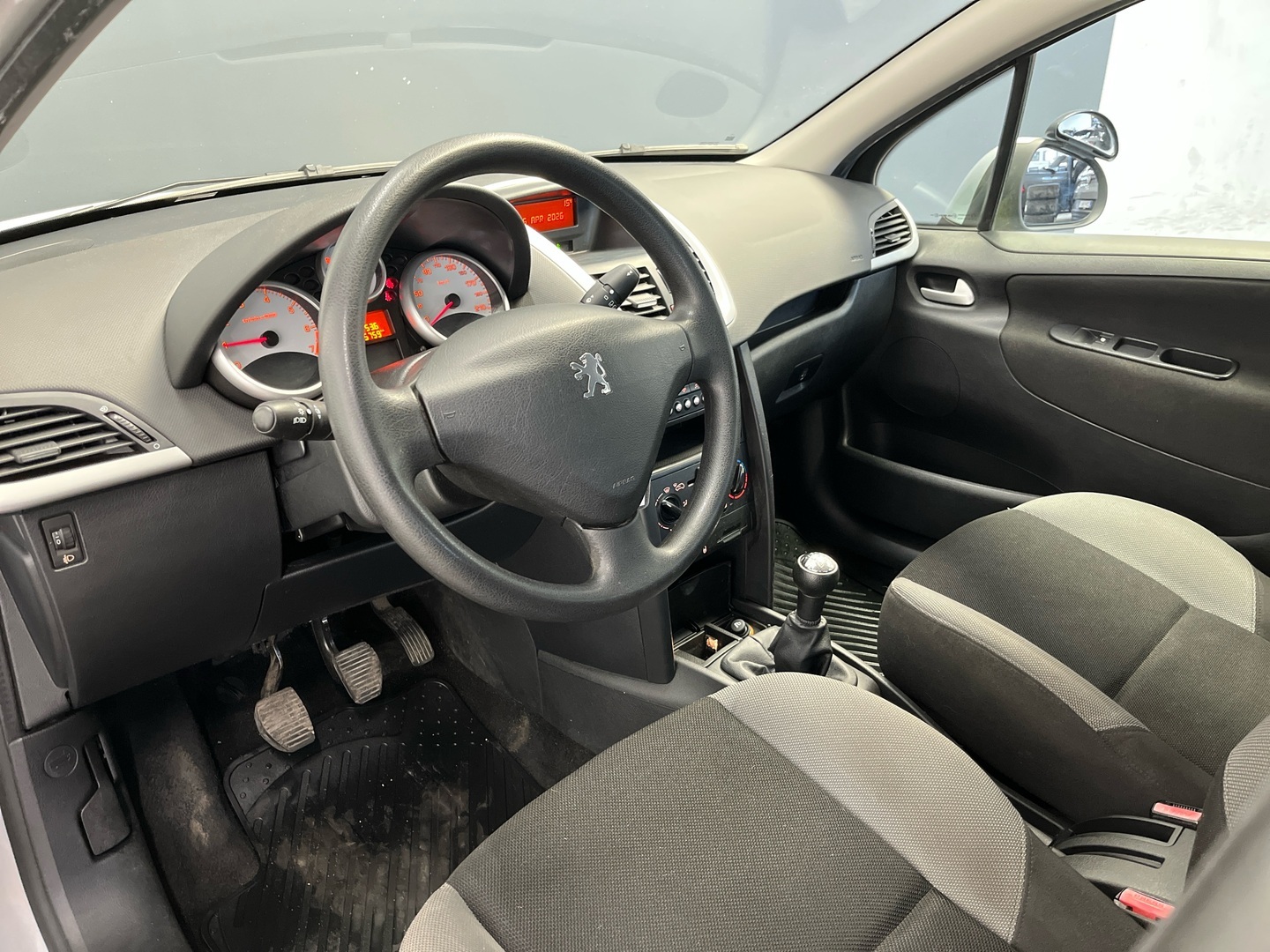 PEUGEOT 207 2007