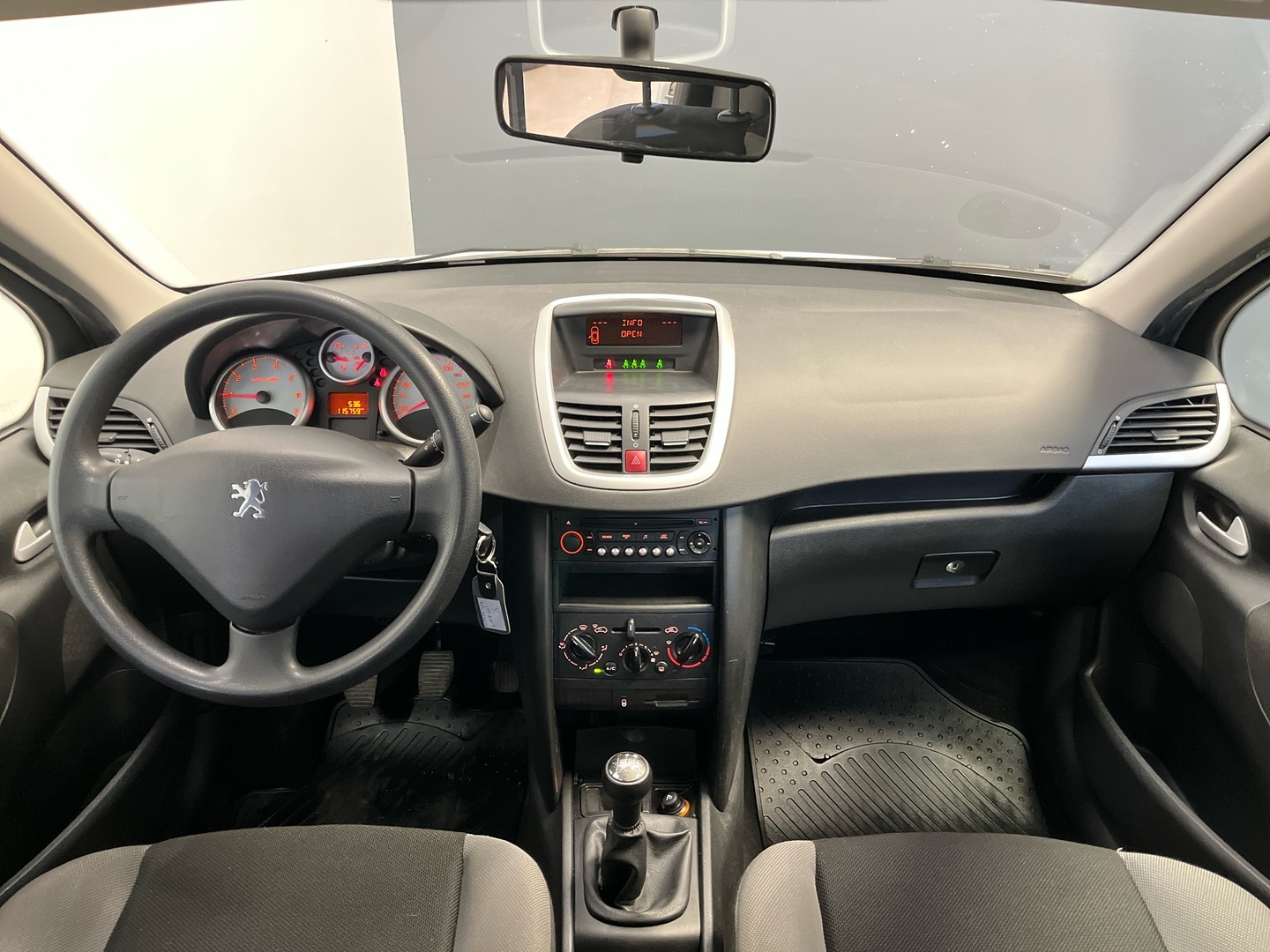 PEUGEOT 207 2007