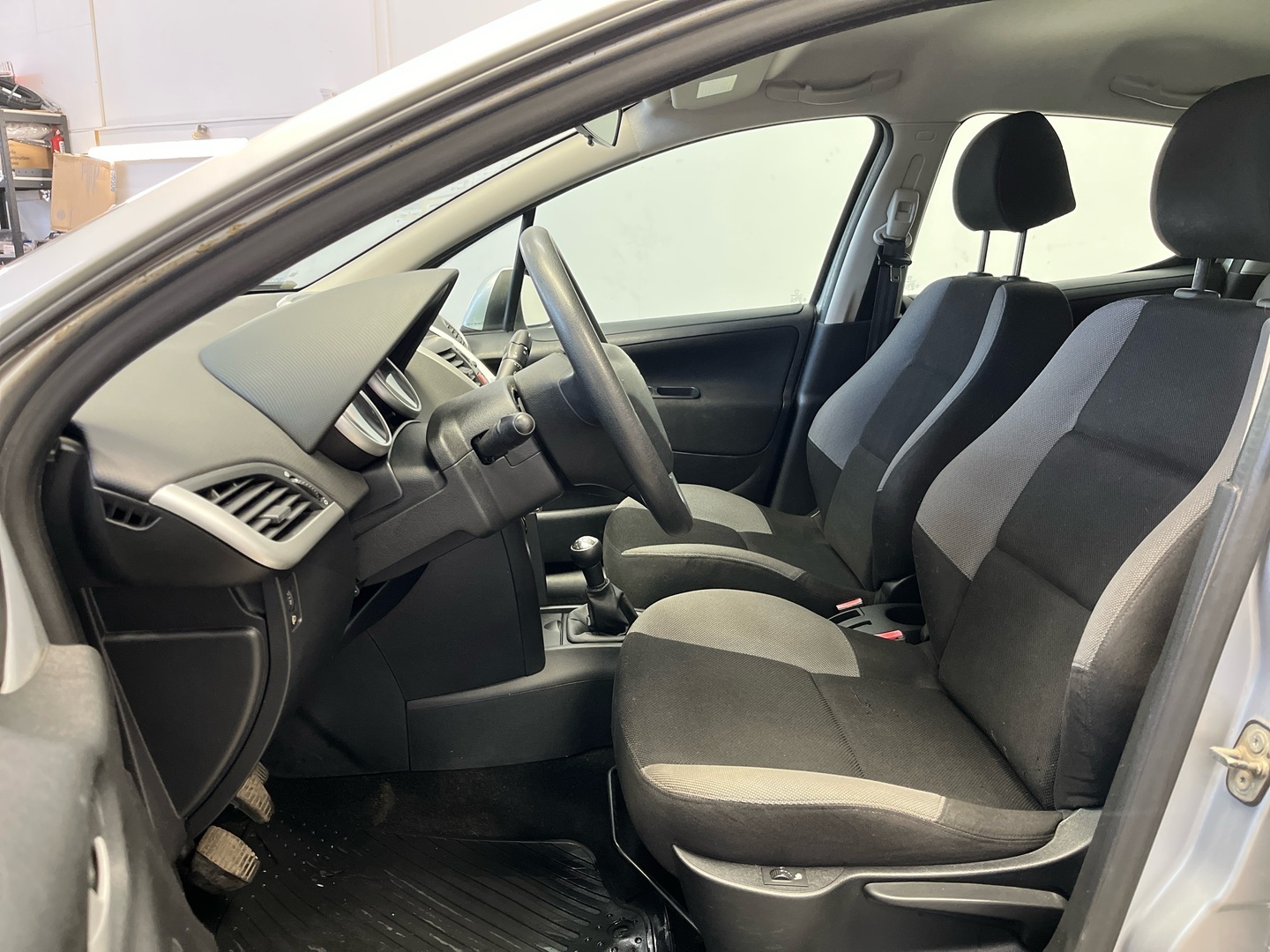 PEUGEOT 207 2007