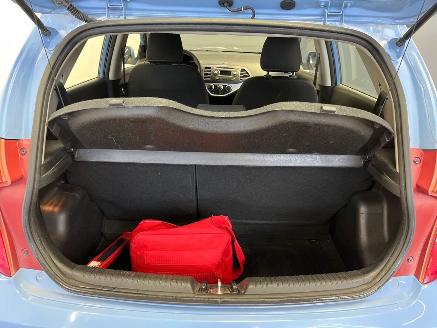 KIA Picanto 11