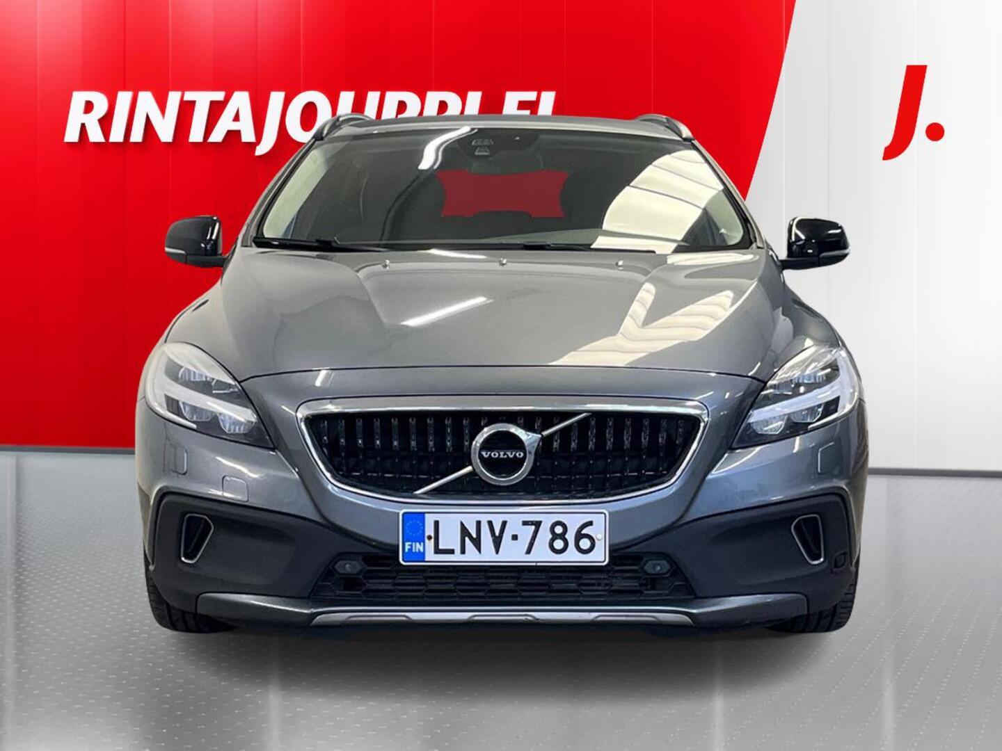 VOLVO V40 Cross Country 2017