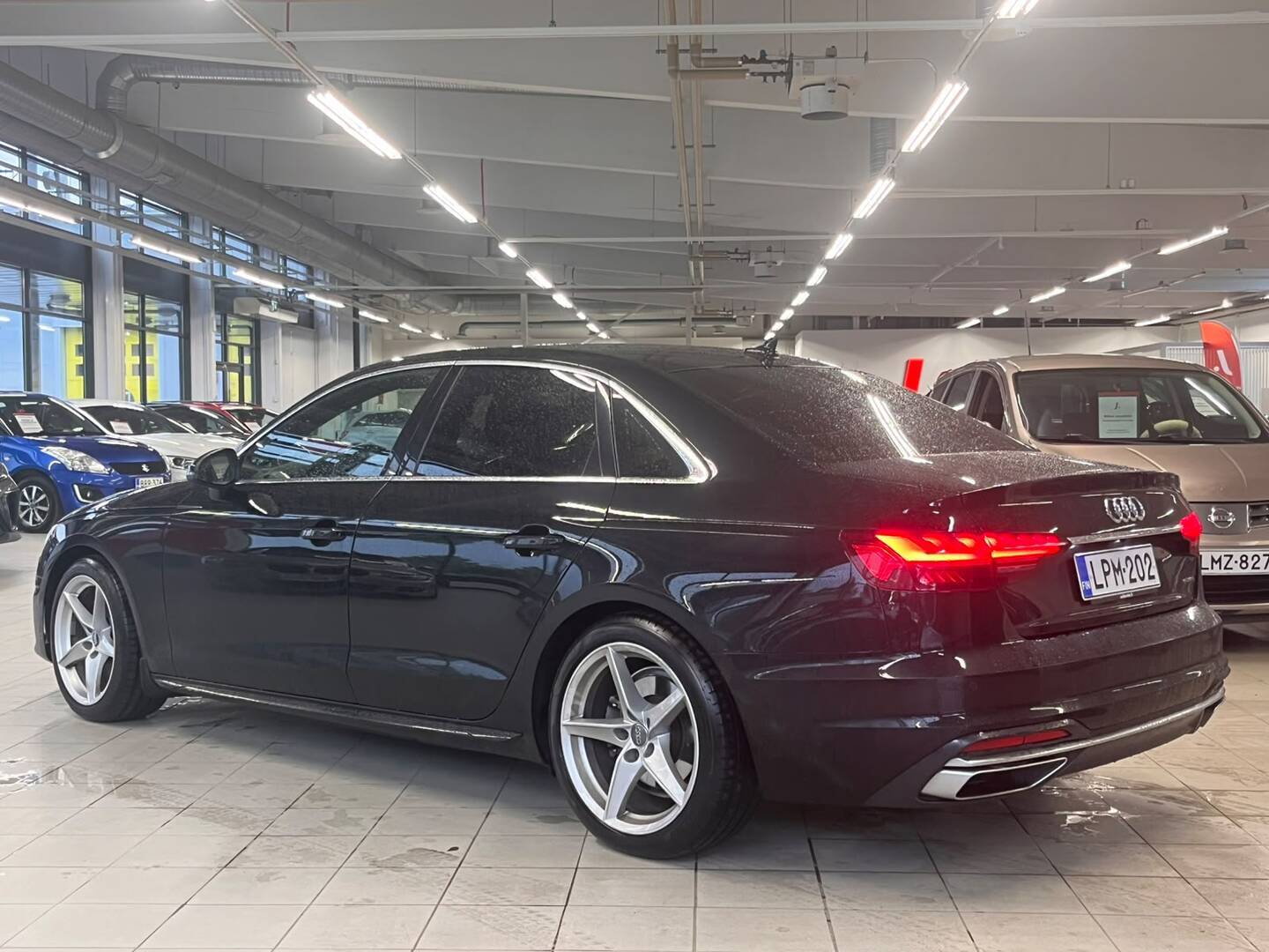 AUDI A4 2021