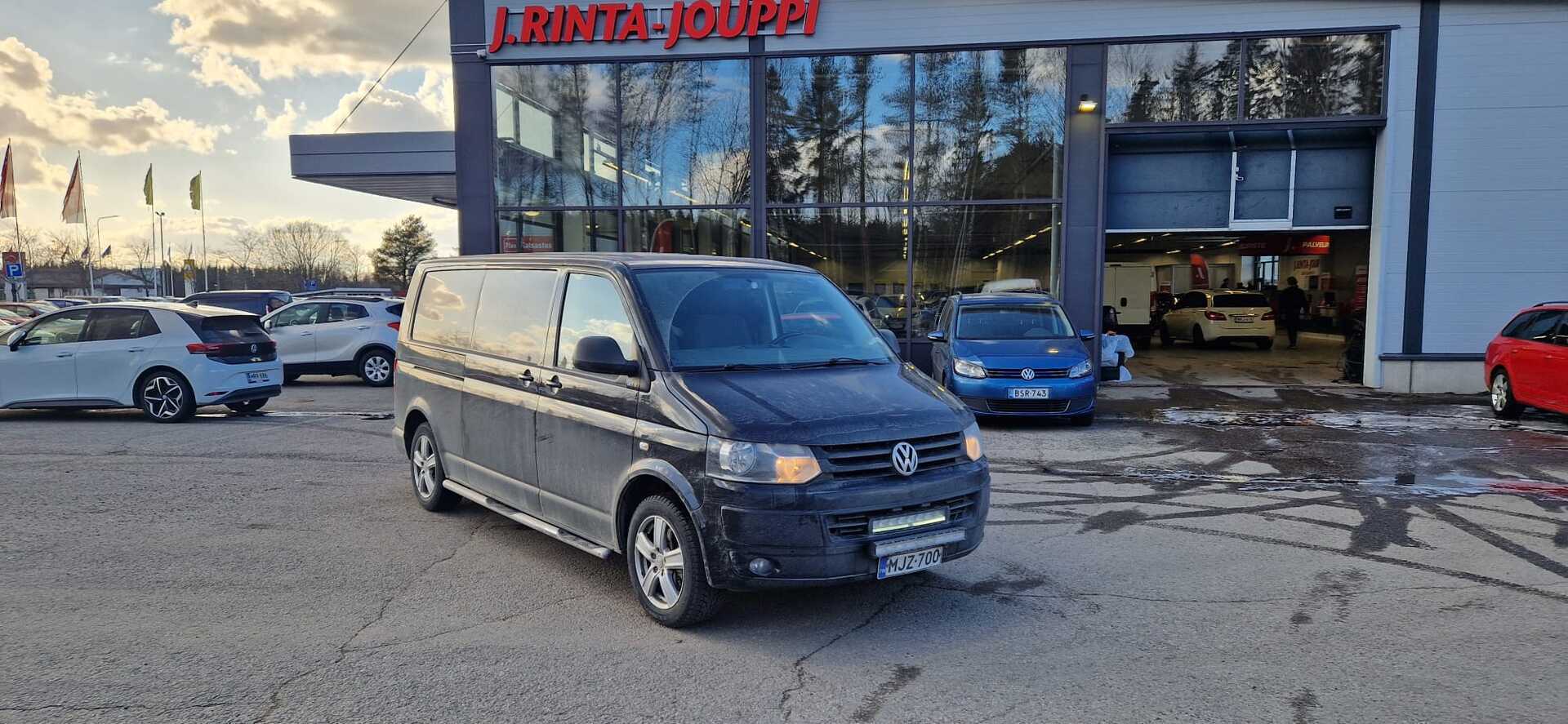 VOLKSWAGEN Transporter 2010
