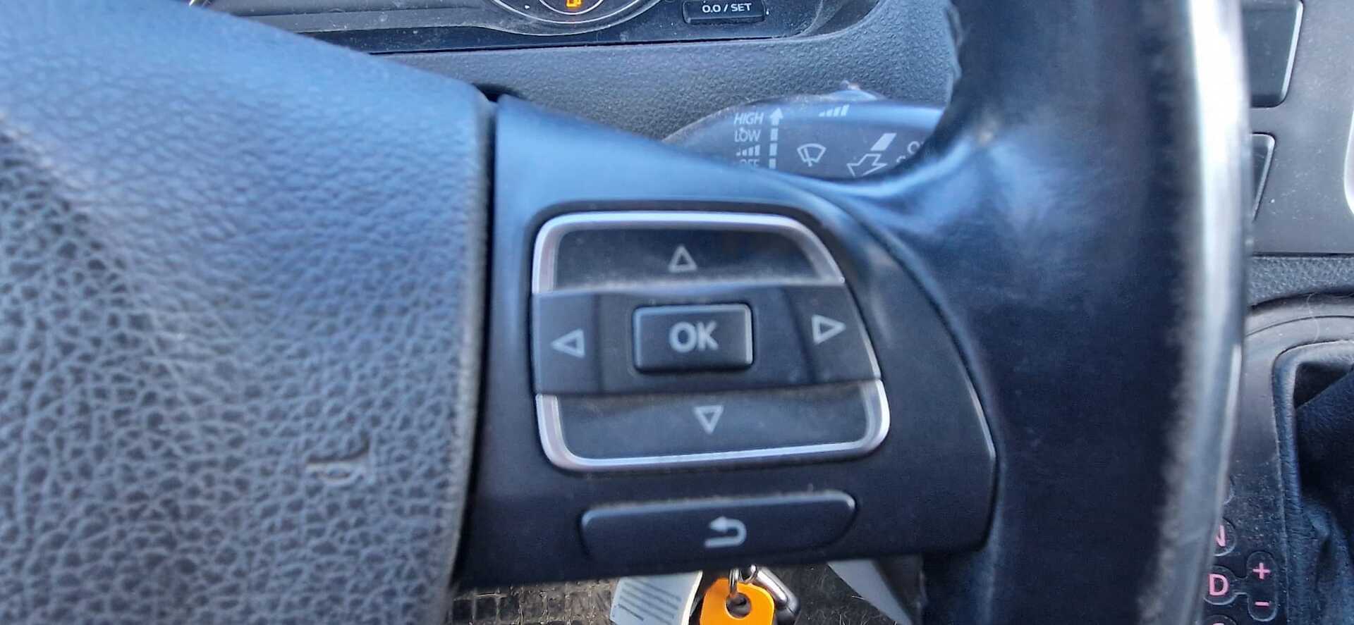 VOLKSWAGEN Transporter 2010