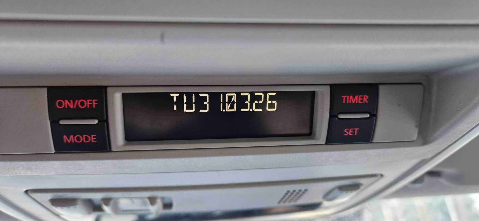 VOLKSWAGEN Transporter 2010