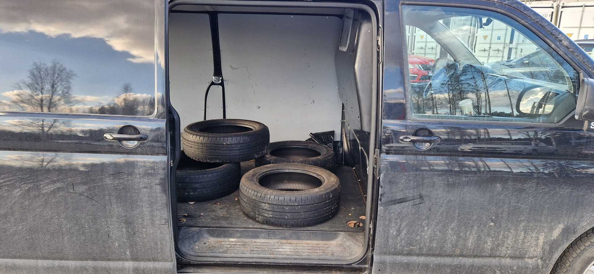 VOLKSWAGEN Transporter 2010