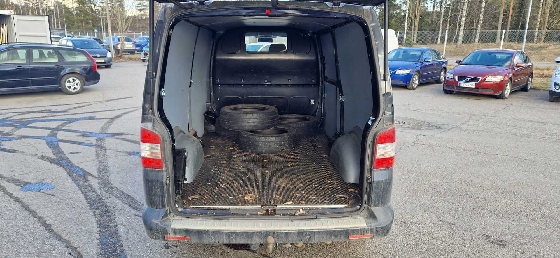 VOLKSWAGEN Transporter 2010