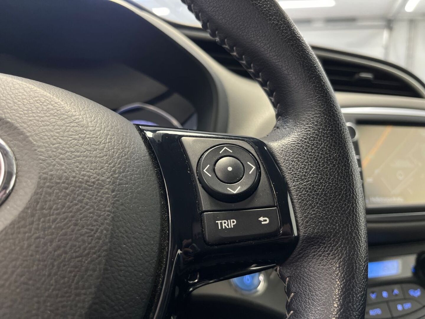 TOYOTA Yaris 2017