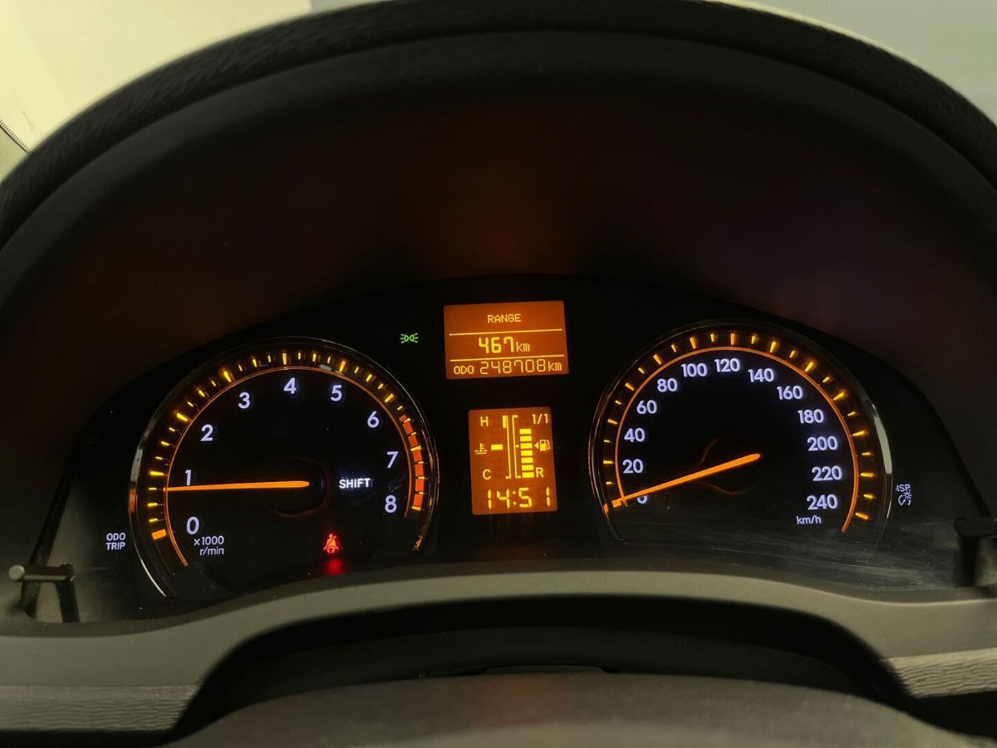 TOYOTA Avensis 2010