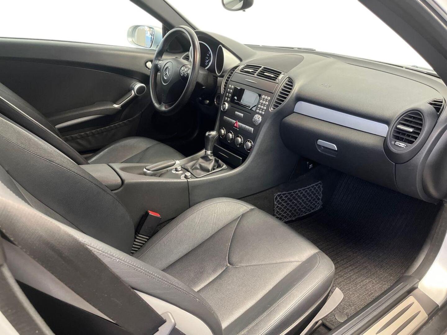 MERCEDES-BENZ SLK 2007