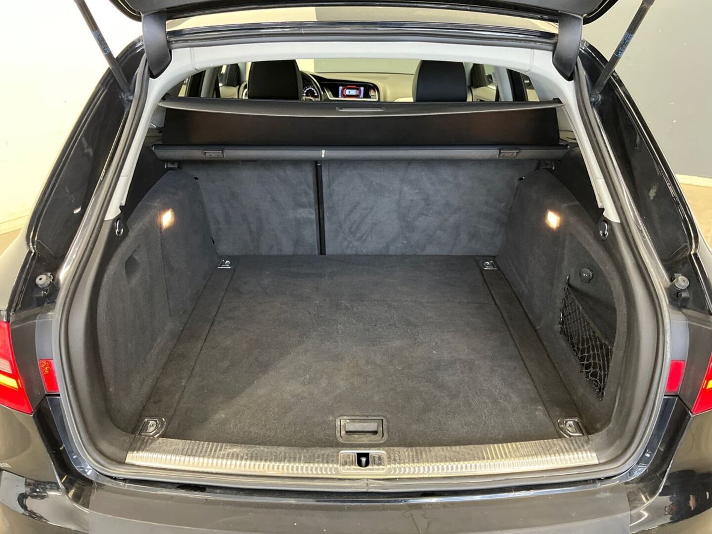 AUDI A4 11