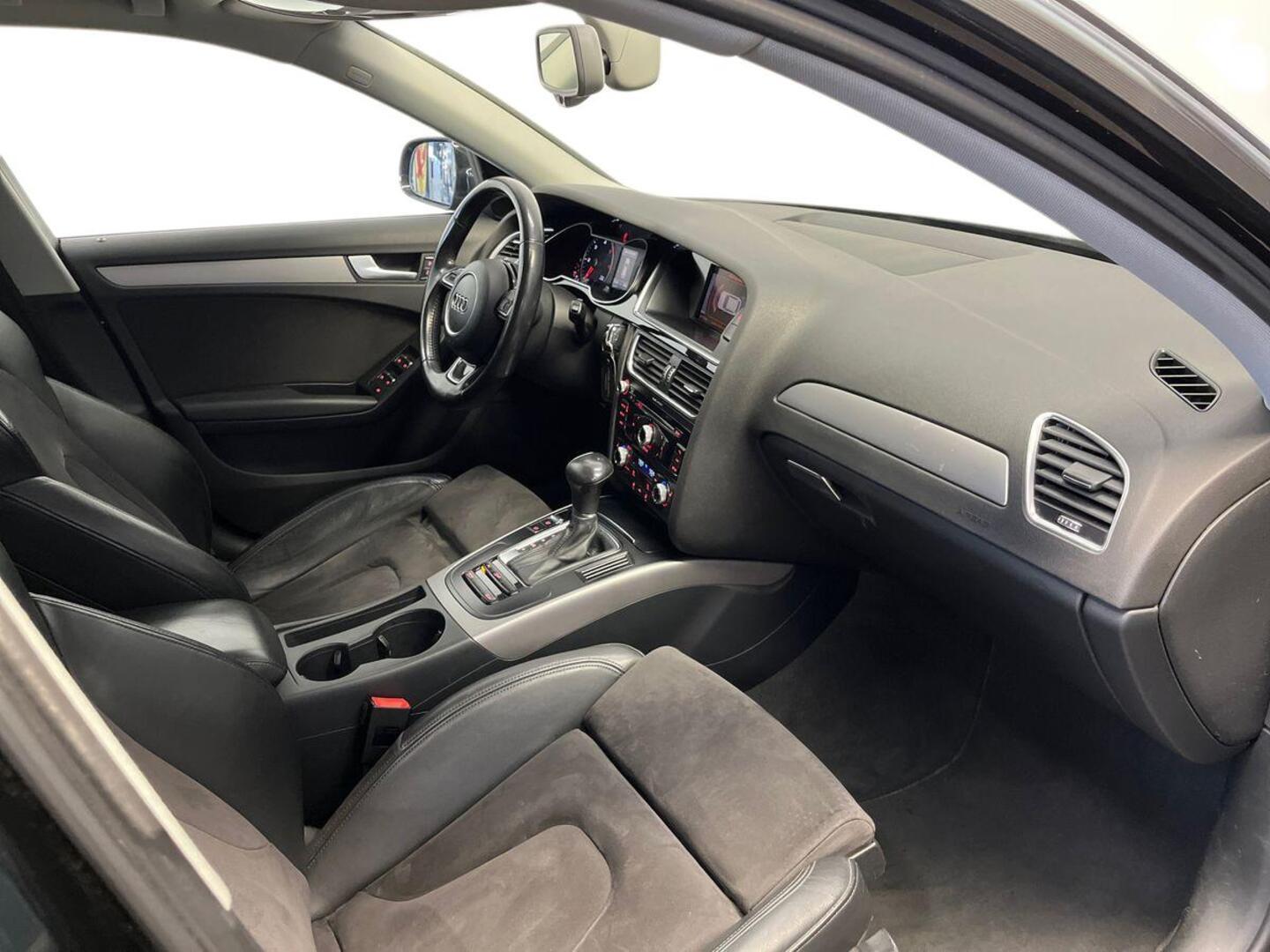 AUDI A4 9