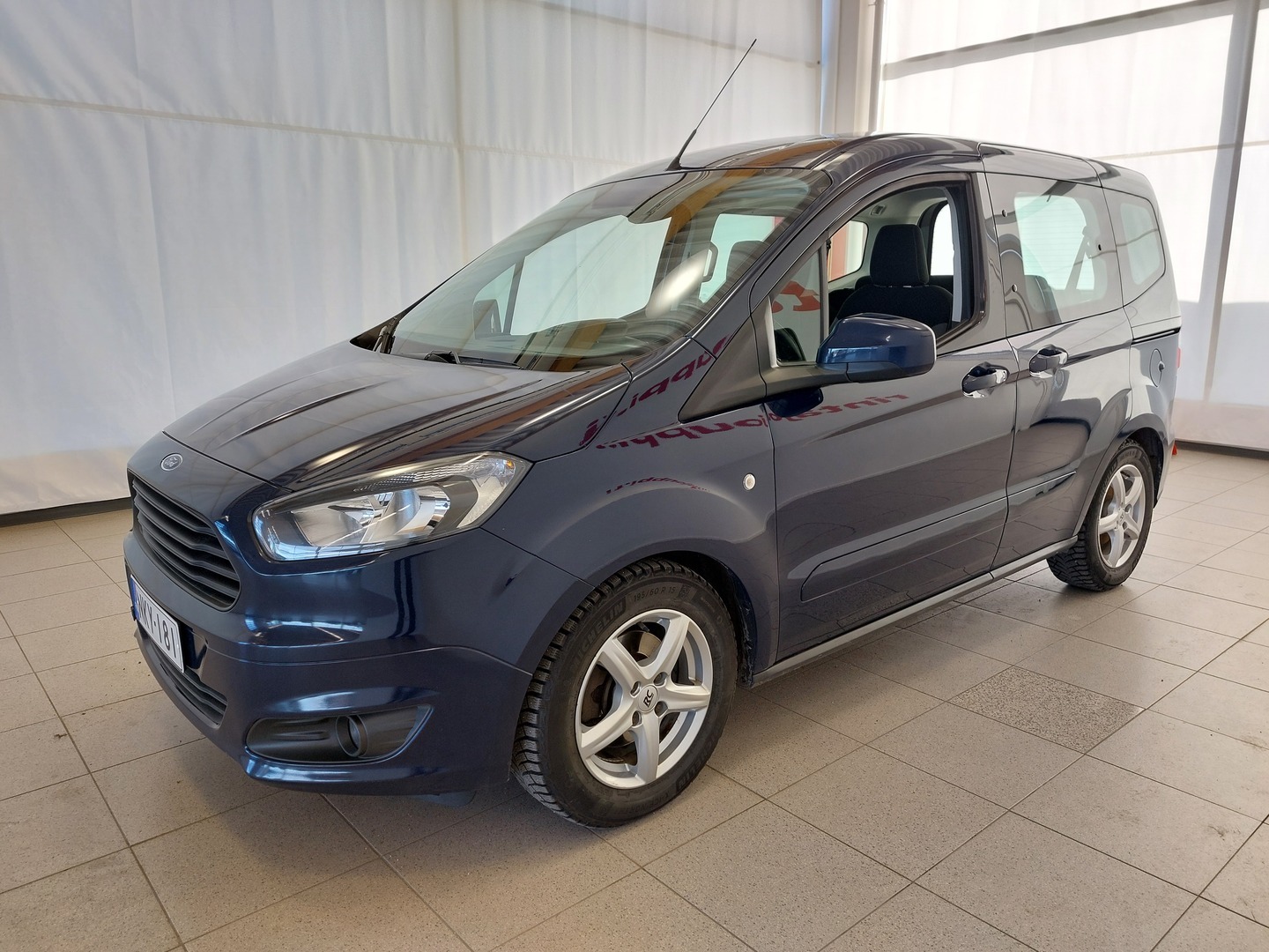 FORD Tourneo Courier 2017