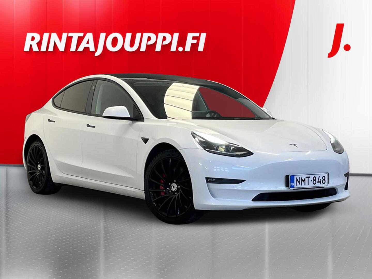 TESLA Model 3 2022