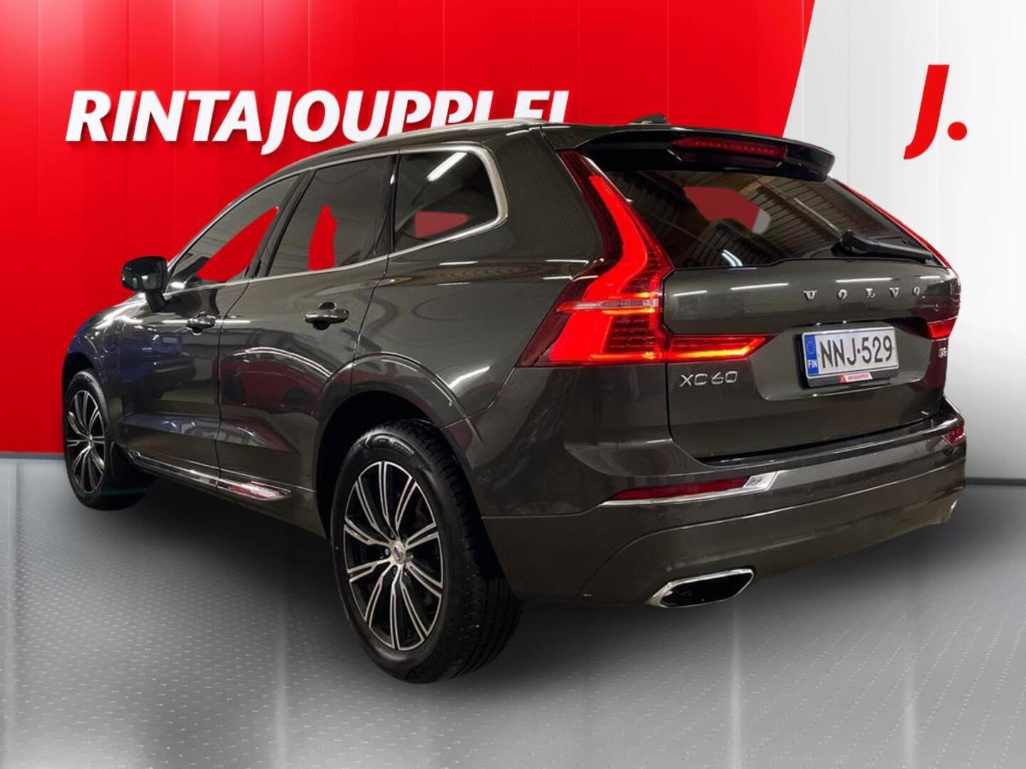 VOLVO XC60 2020