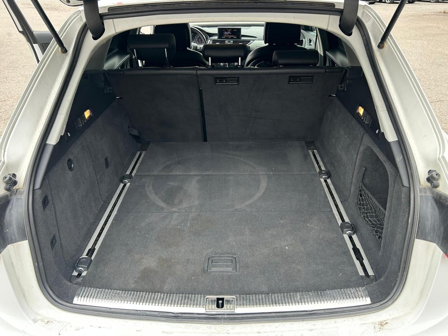 AUDI A6 2012