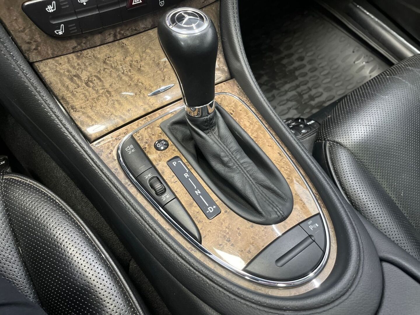 MERCEDES-BENZ CLS 2008