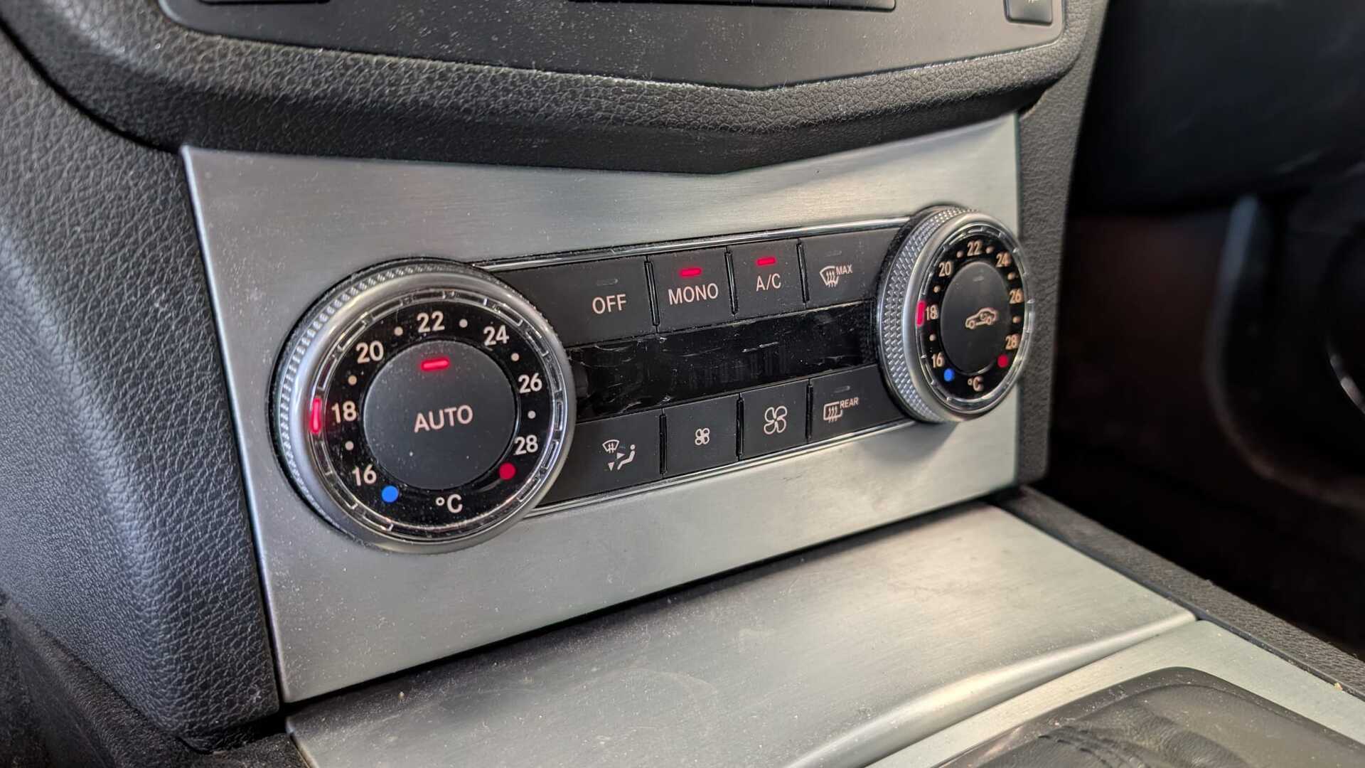 MERCEDES-BENZ C 2007