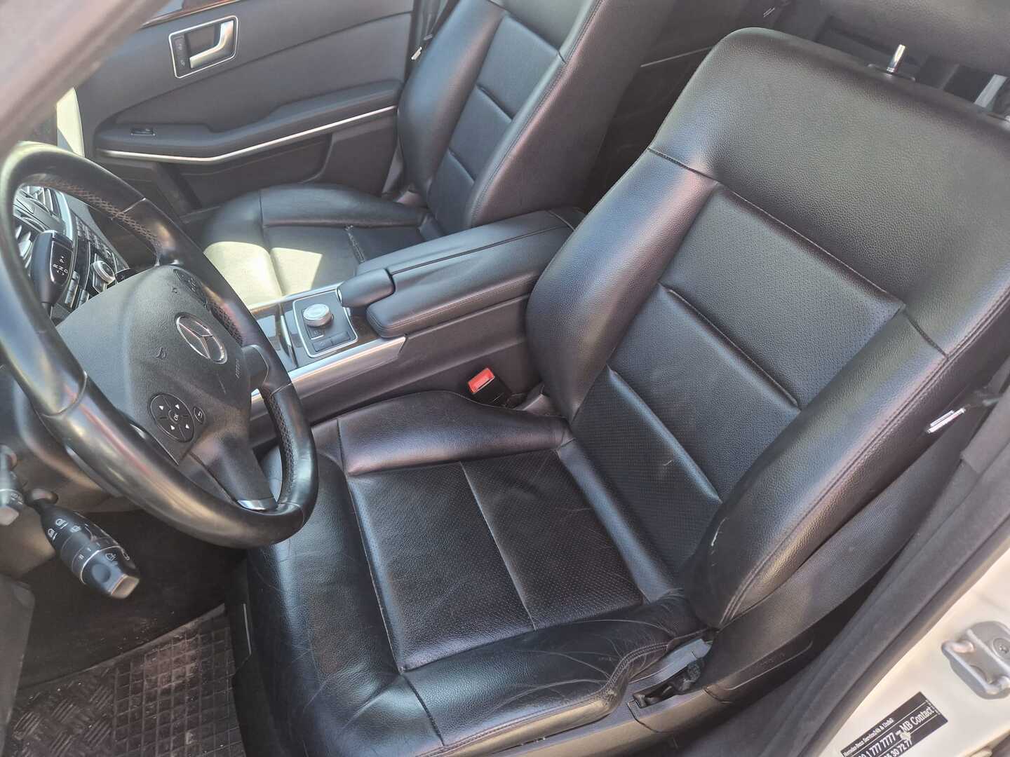 MERCEDES-BENZ E 2012