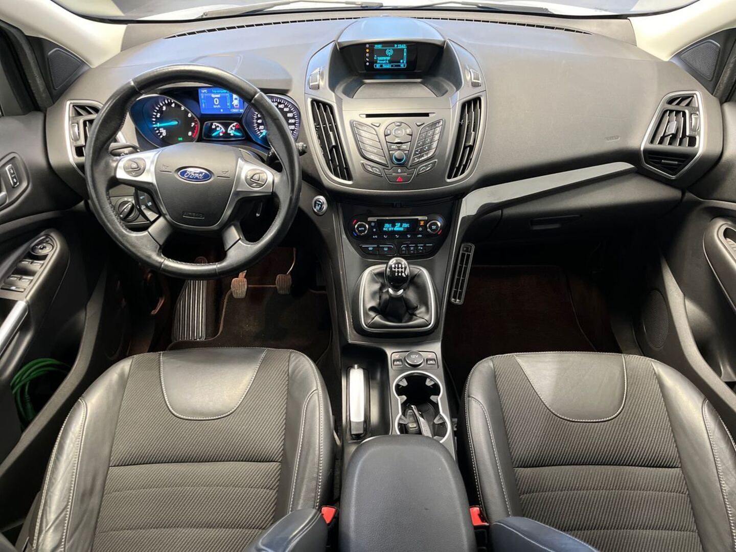 FORD Kuga 2015