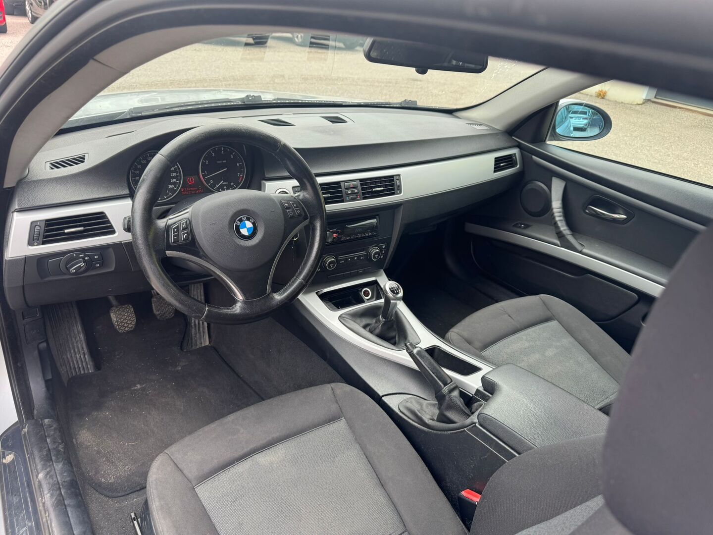 BMW 320 2007