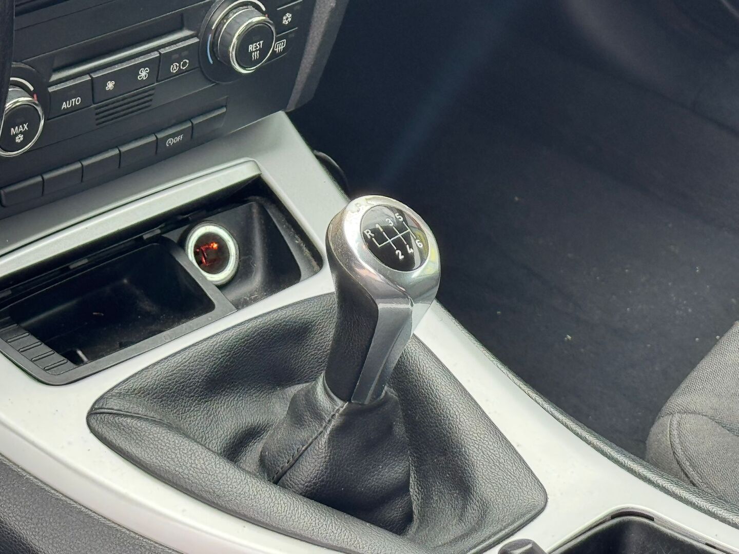 BMW 320 2007