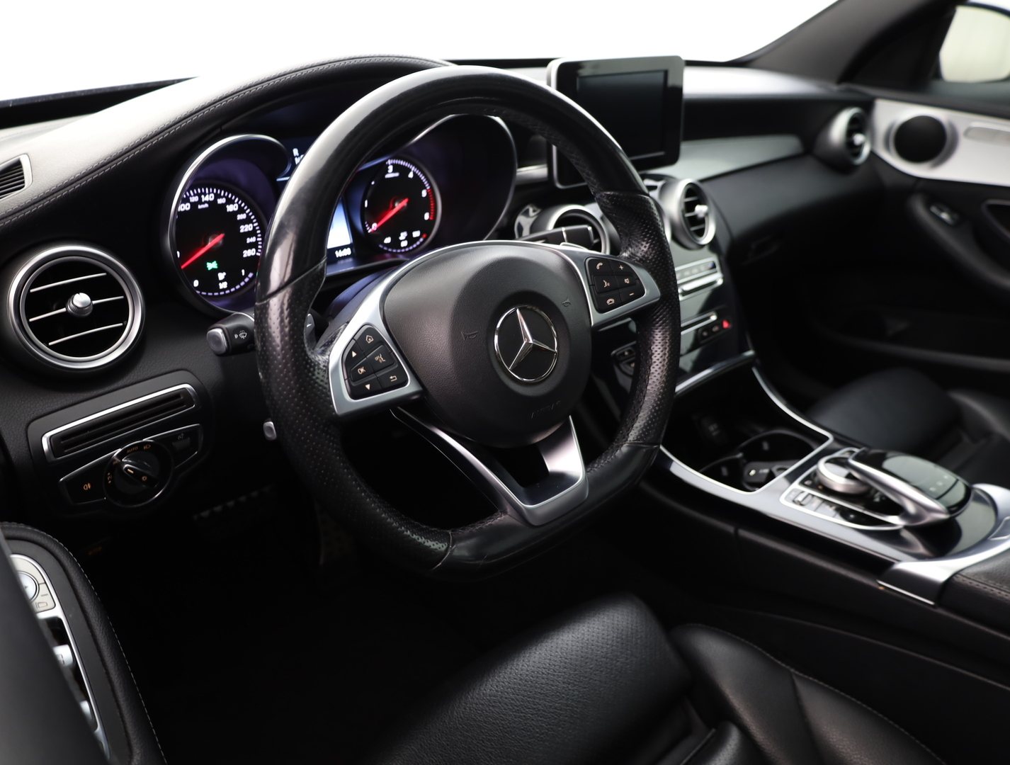 MERCEDES-BENZ C 2015