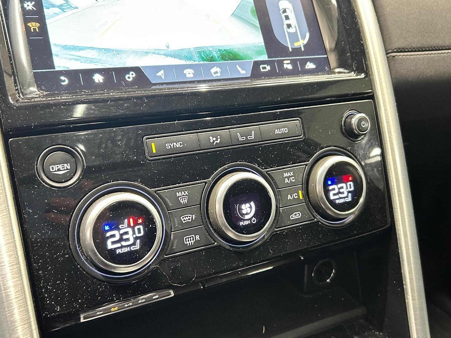 LAND ROVER Discovery 2018