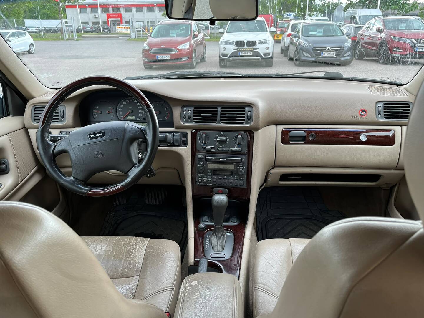 VOLVO S70 2000