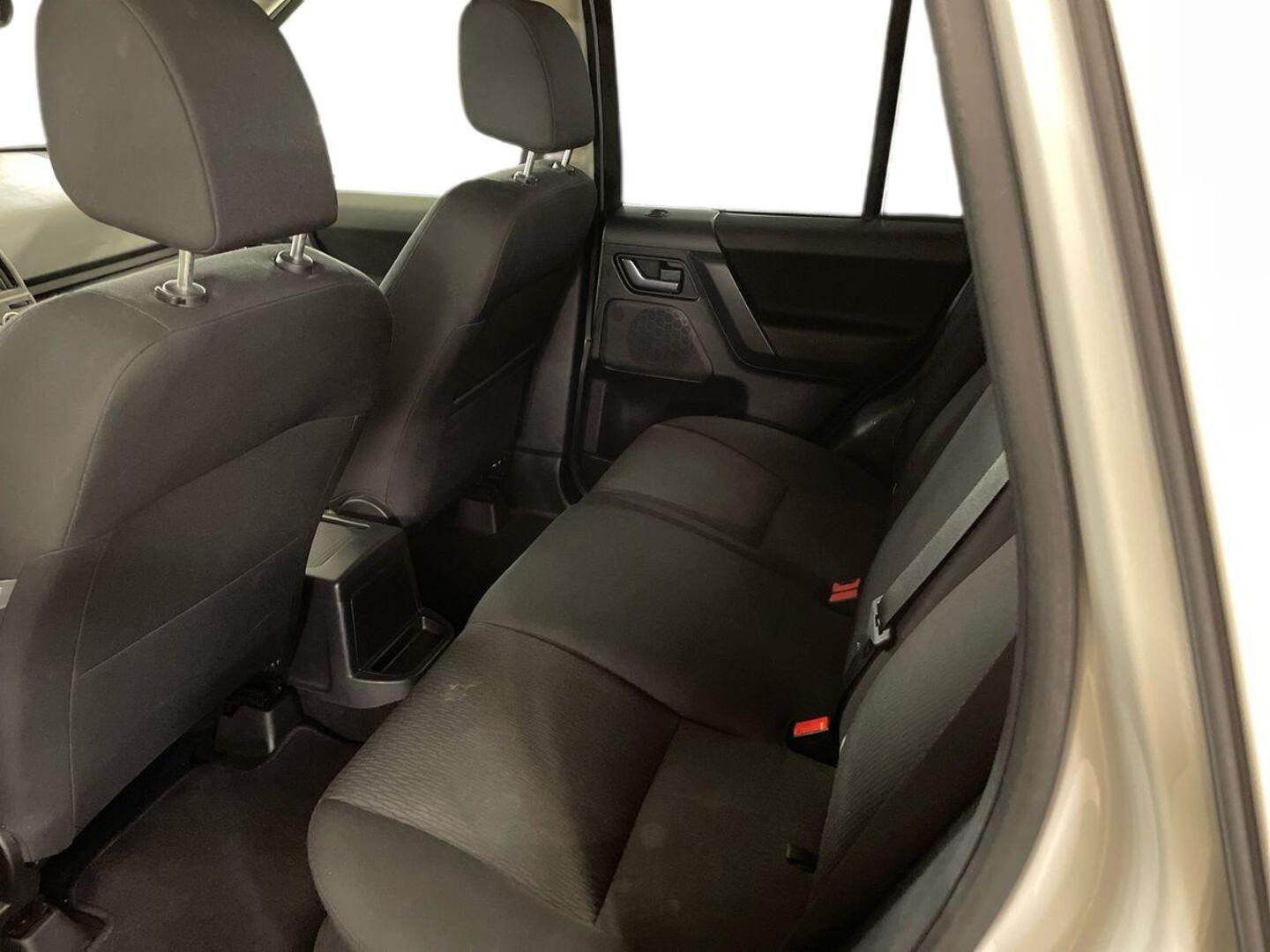 LAND ROVER Freelander 10