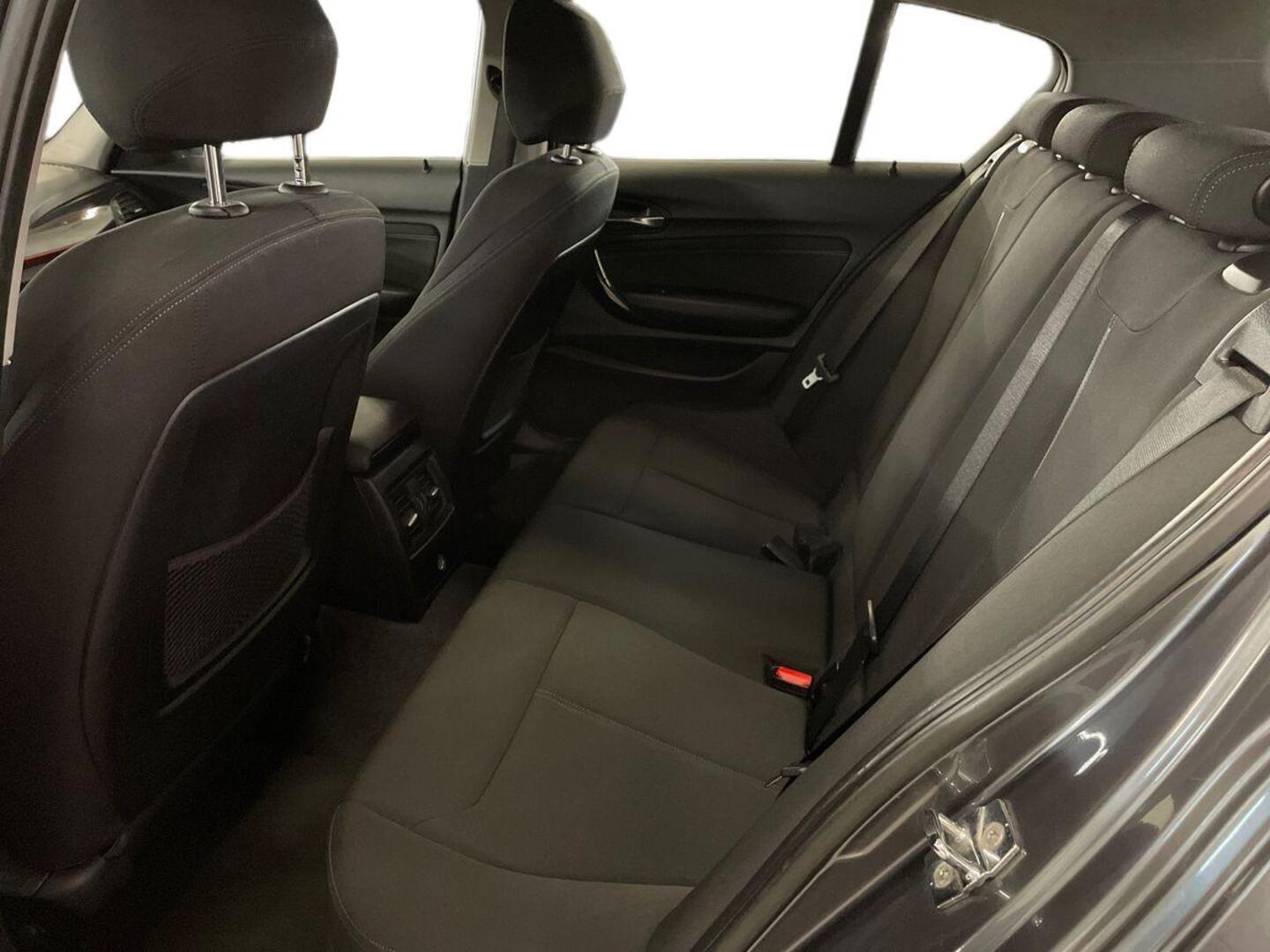BMW 118 2012
