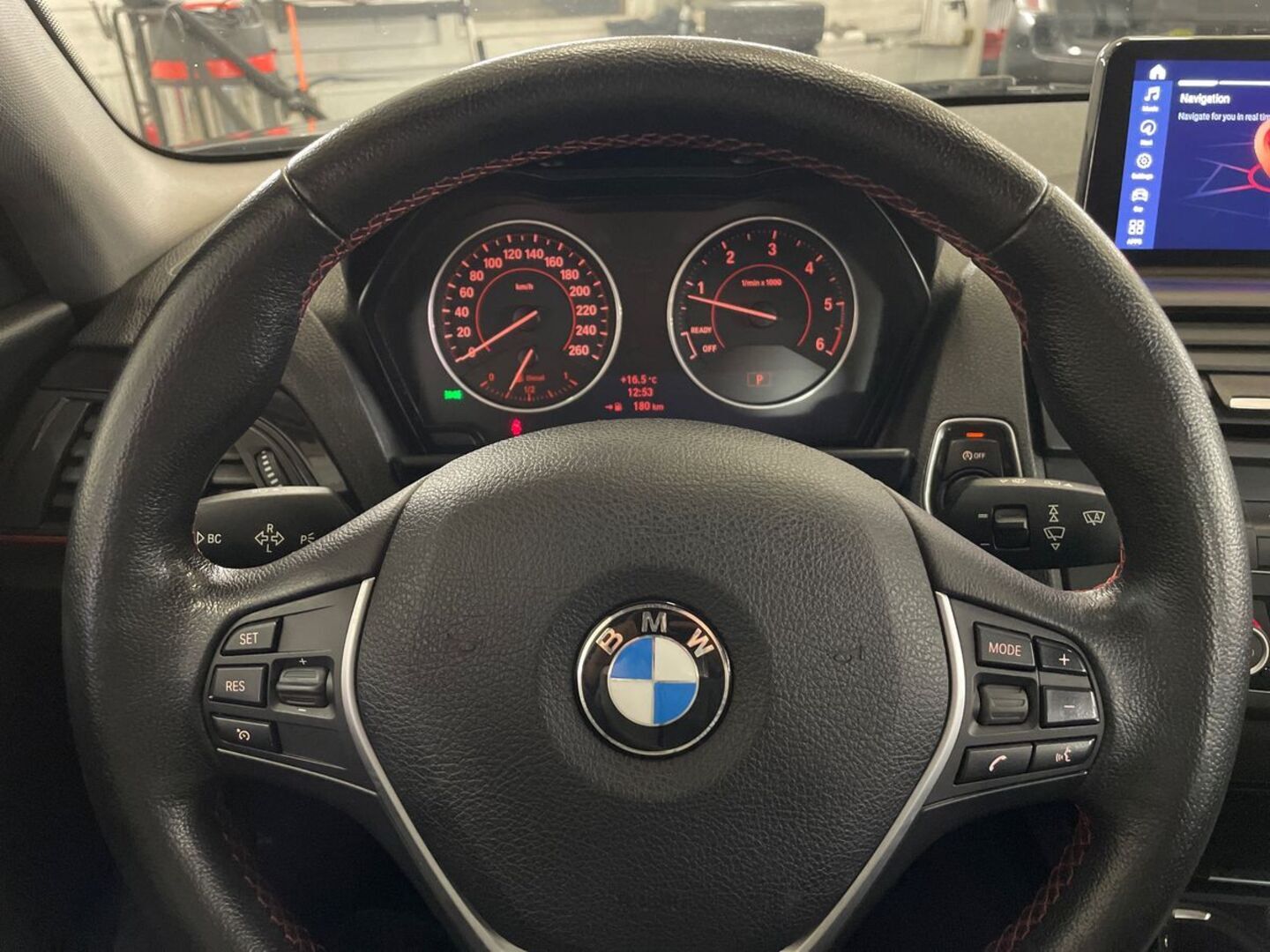 BMW 118 2012