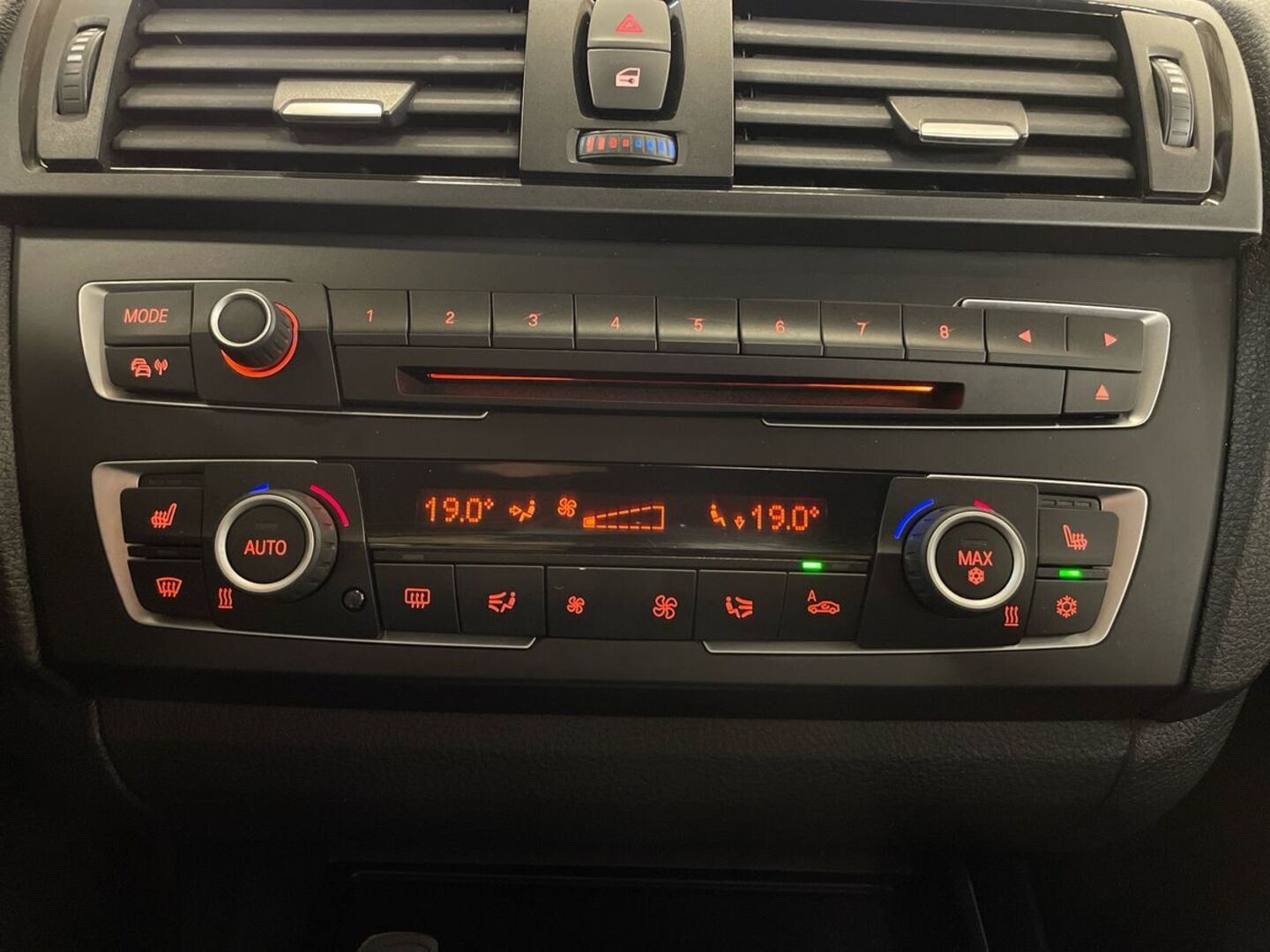 BMW 118 2012