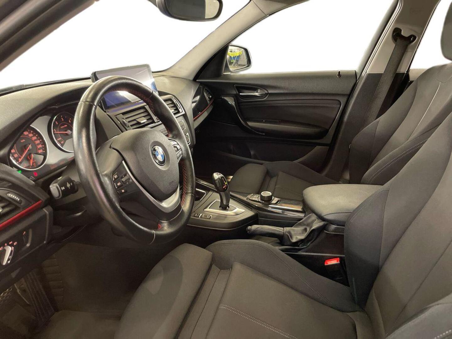 BMW 118 2012