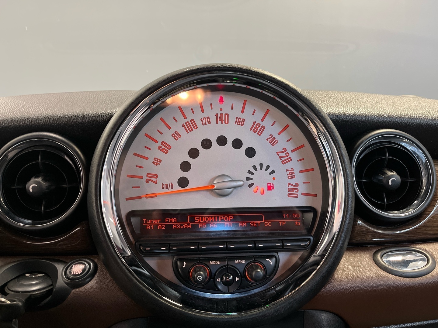 MINI Cooper 2012