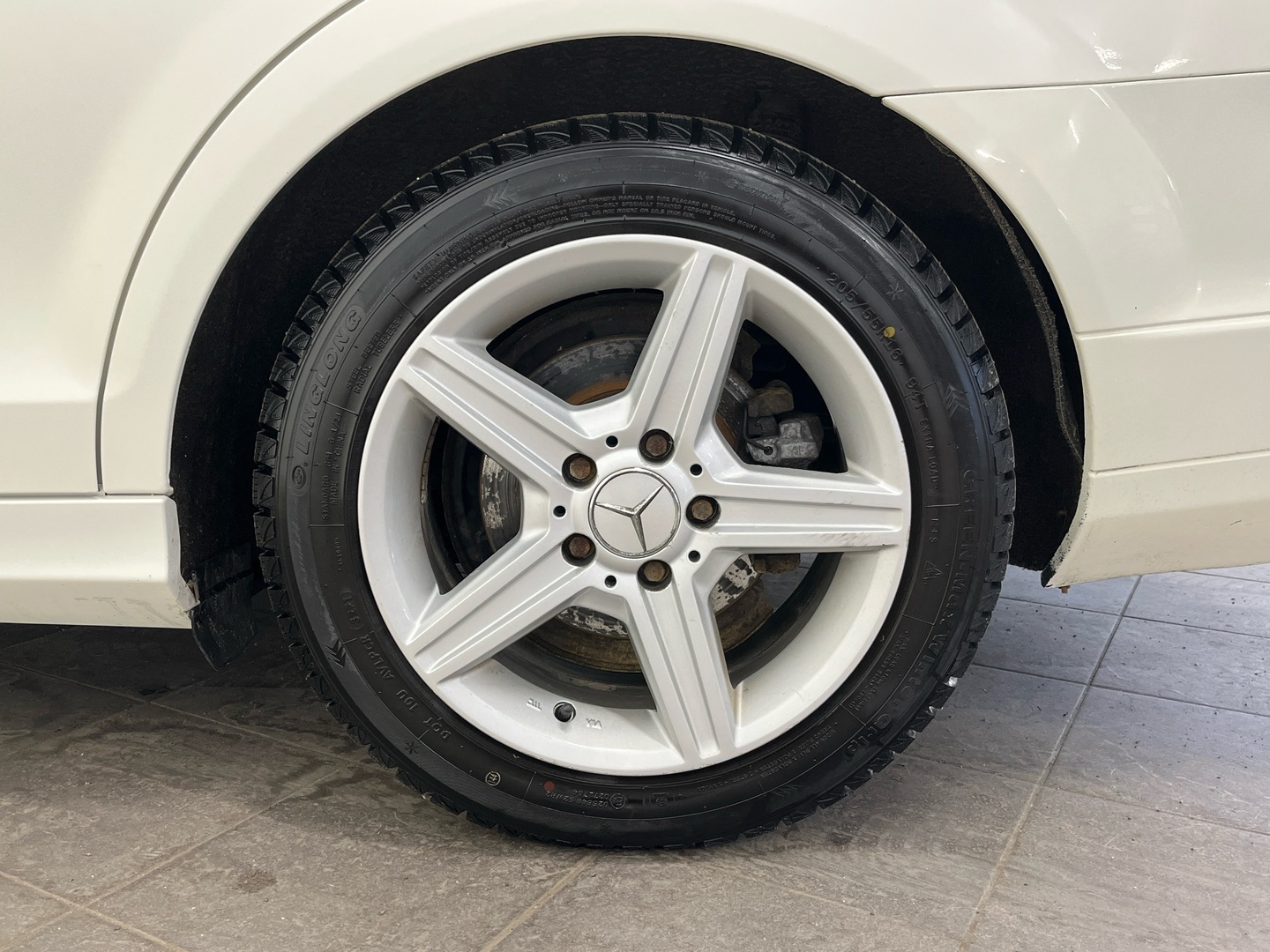 MERCEDES-BENZ C 2011