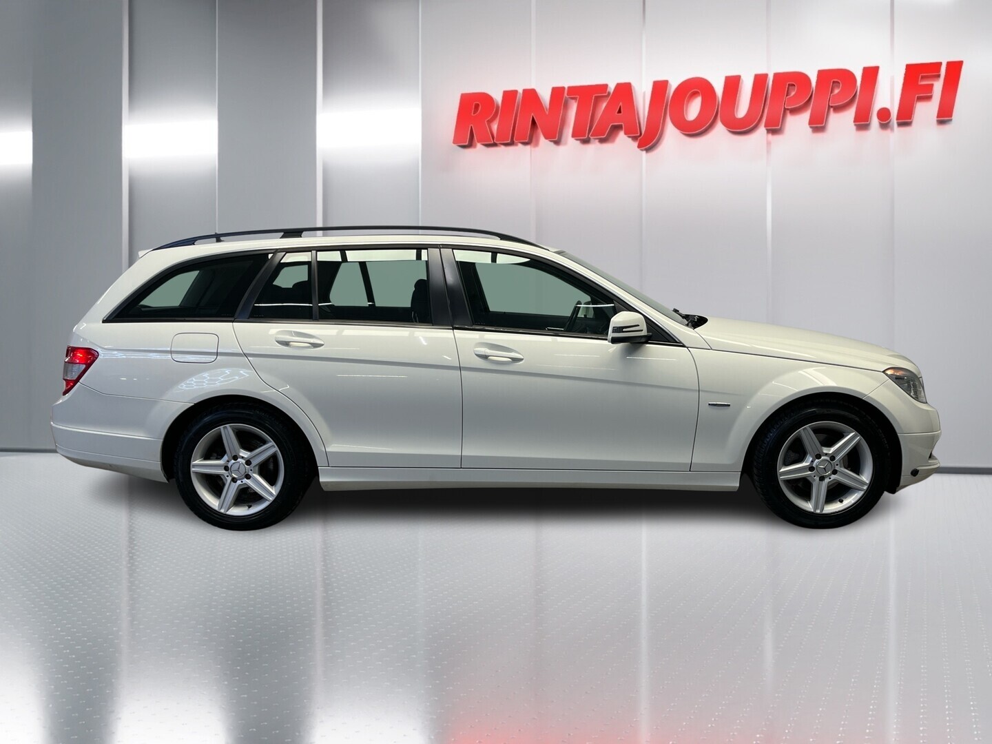 MERCEDES-BENZ C 2011