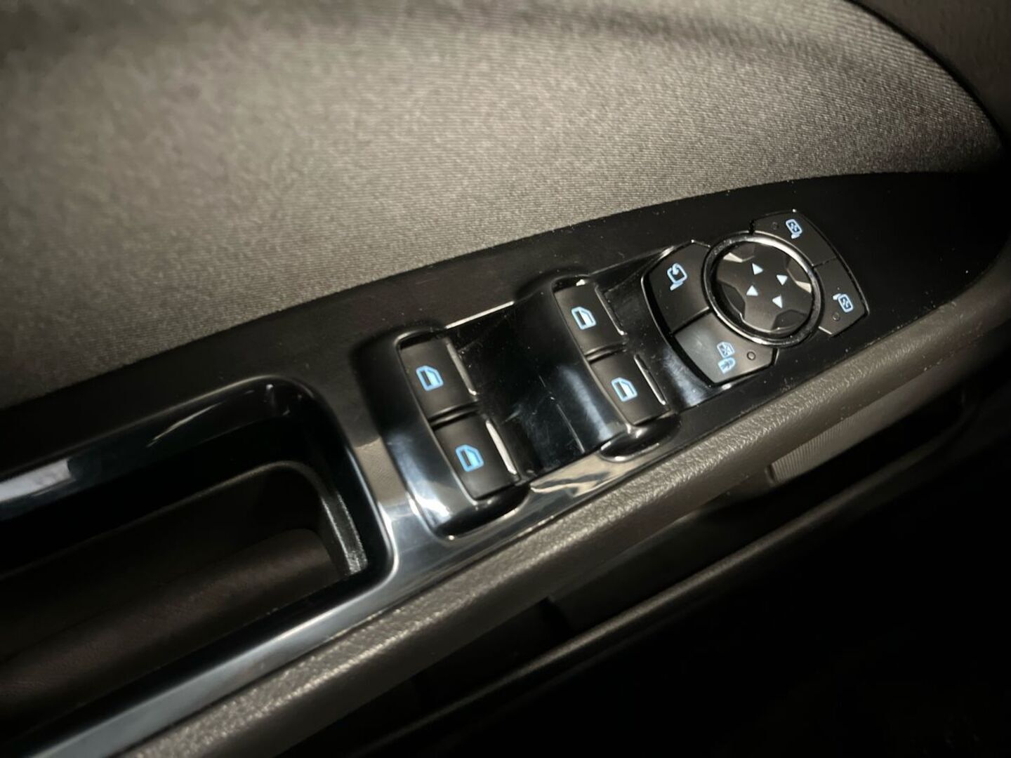 FORD Mondeo 21
