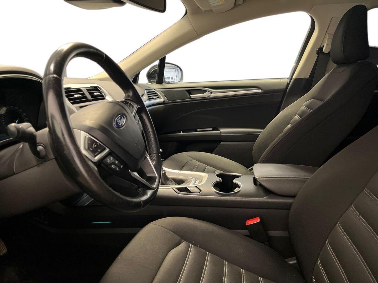FORD Mondeo 7