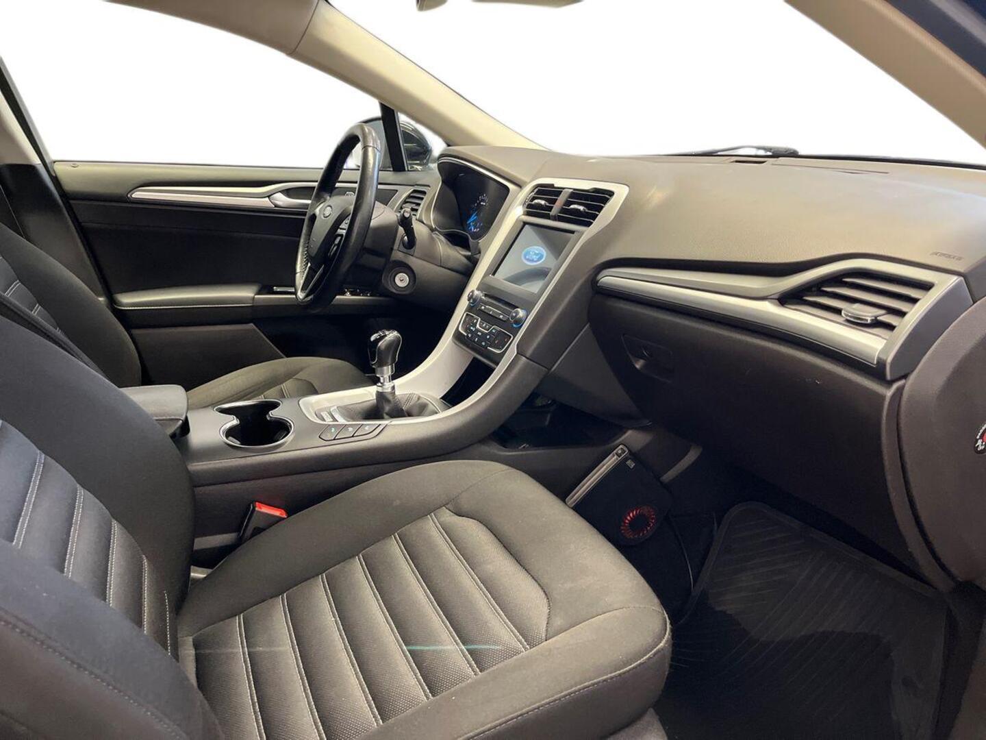 FORD Mondeo 9