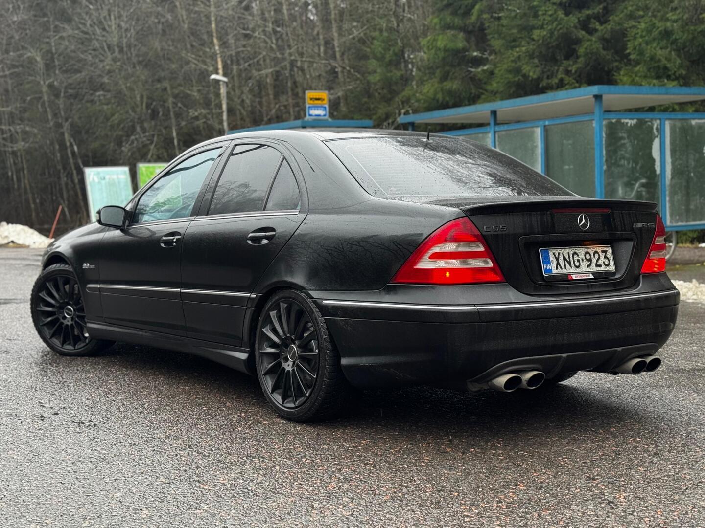 MERCEDES-BENZ C 55 AMG 2004