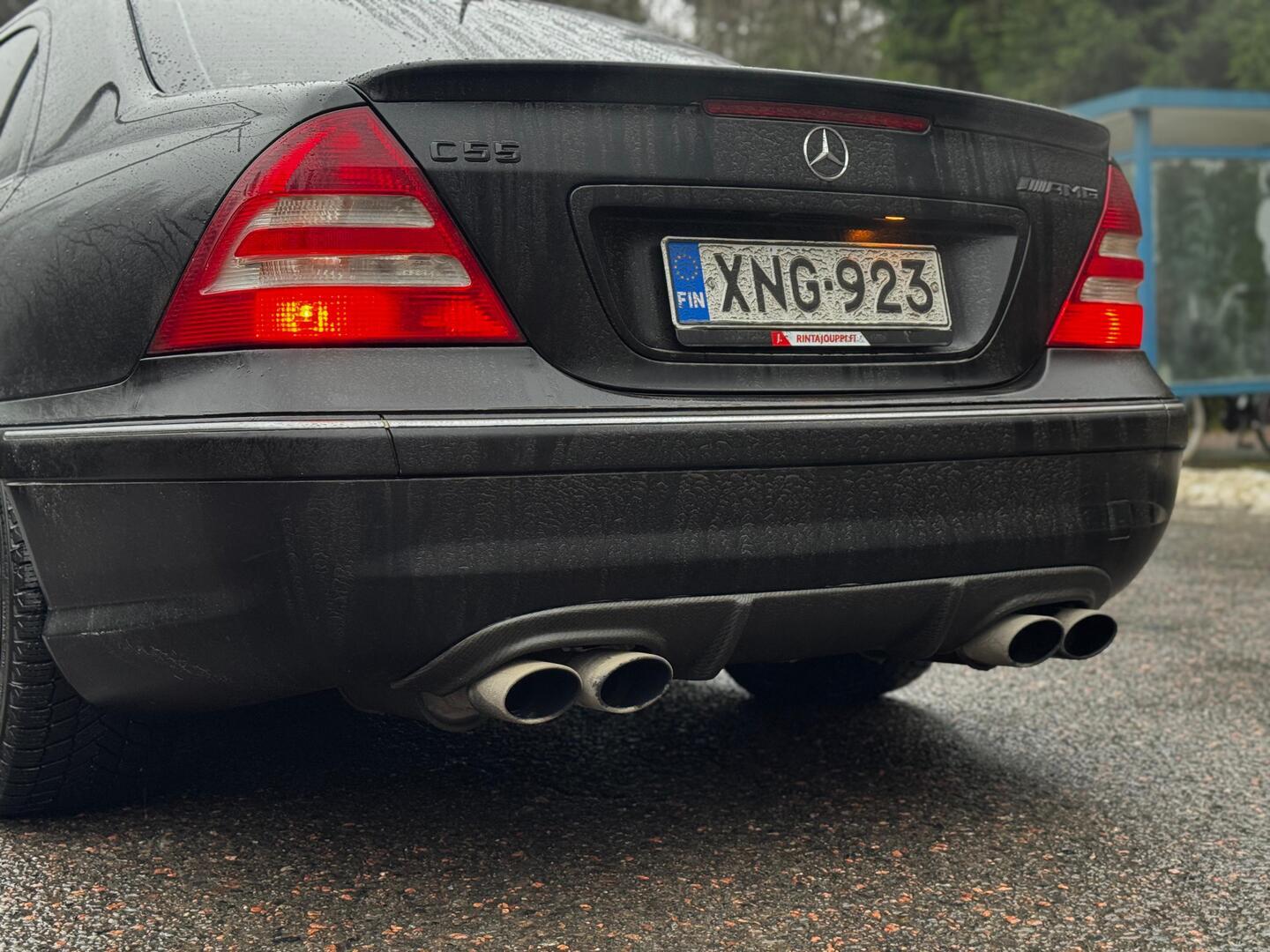 MERCEDES-BENZ C 55 AMG 2004