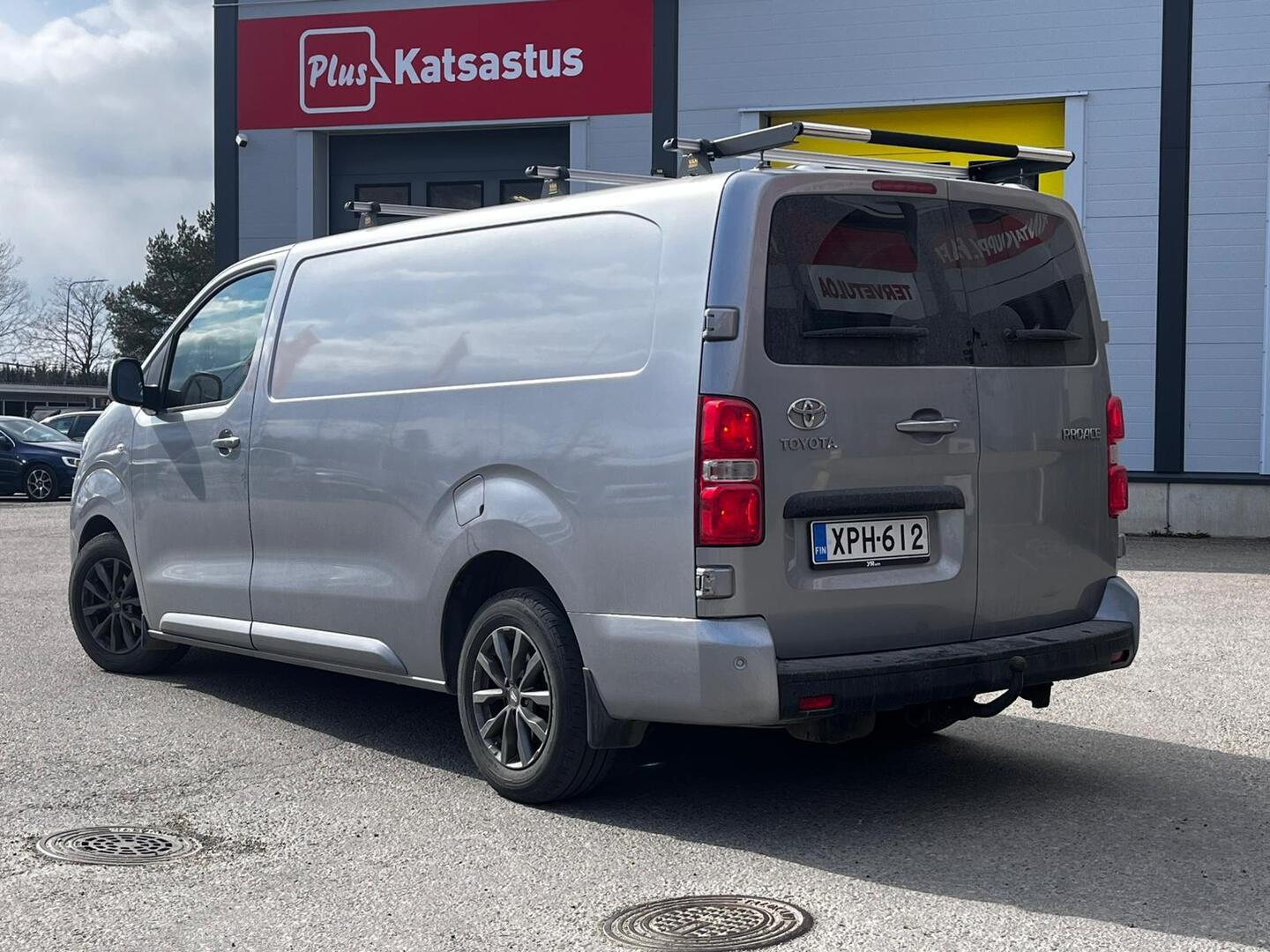 TOYOTA Proace 2020