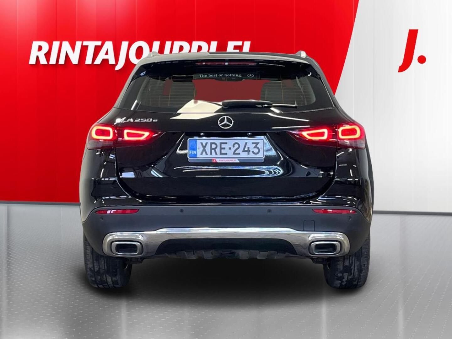 MERCEDES-BENZ GLA 5