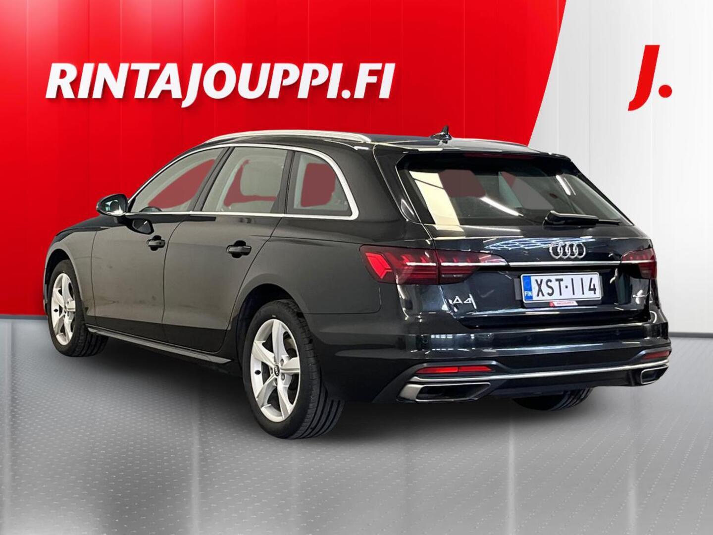AUDI A4 2021