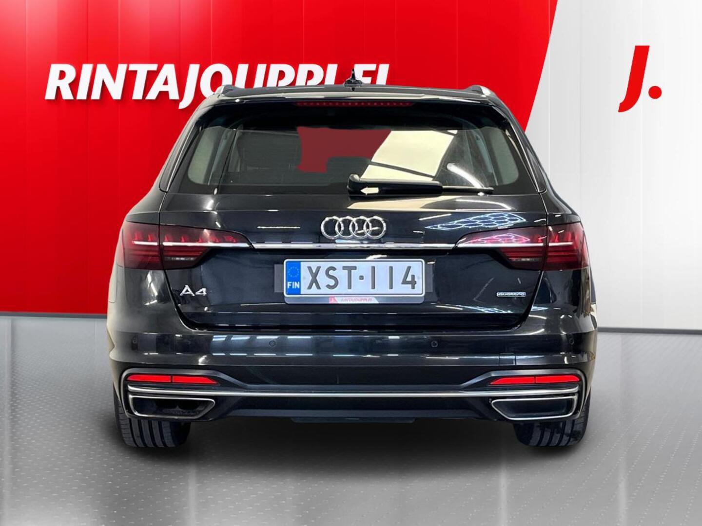 AUDI A4 2021